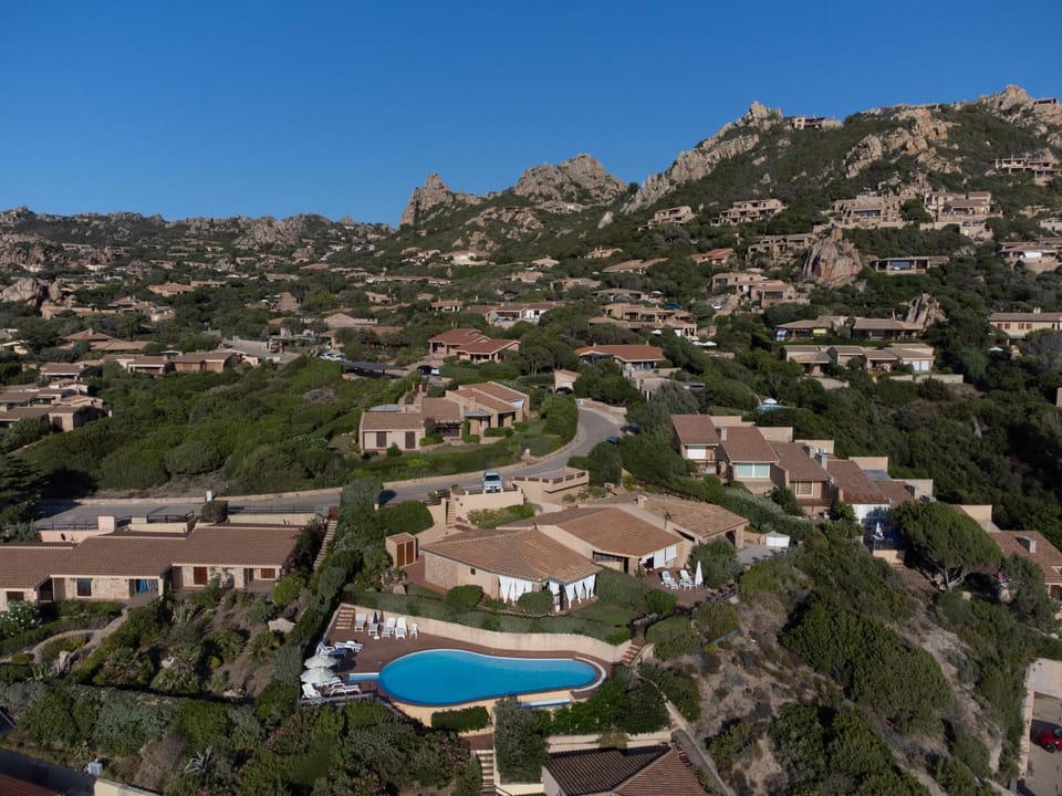 Casa Mira con piscina e bellissima vista mare House in Sardinia