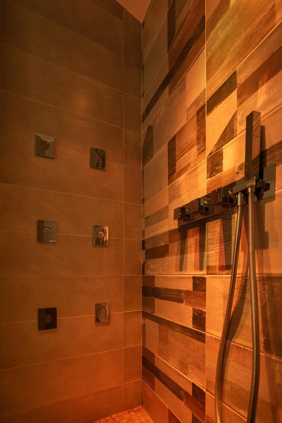 Shower, Hot Tub, Bathroom