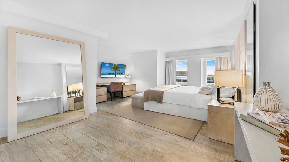 Luxurious Private Condo at 1 Hotel & Homes -945 Apartment in South Beach Miami