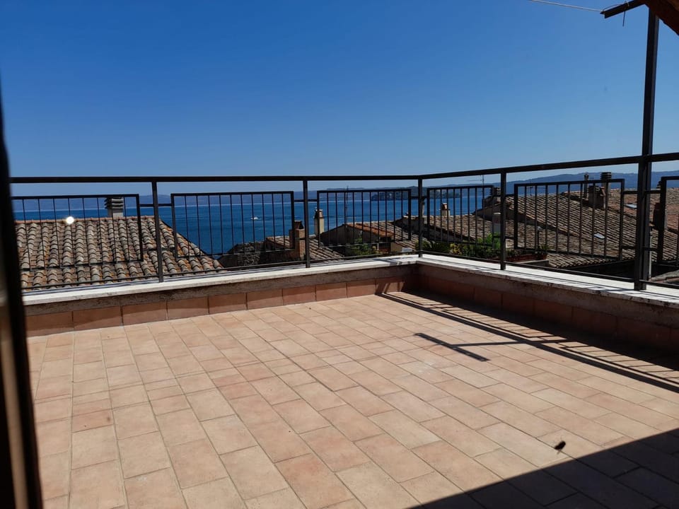 Natural landscape, View (from property/room), Balcony/Terrace