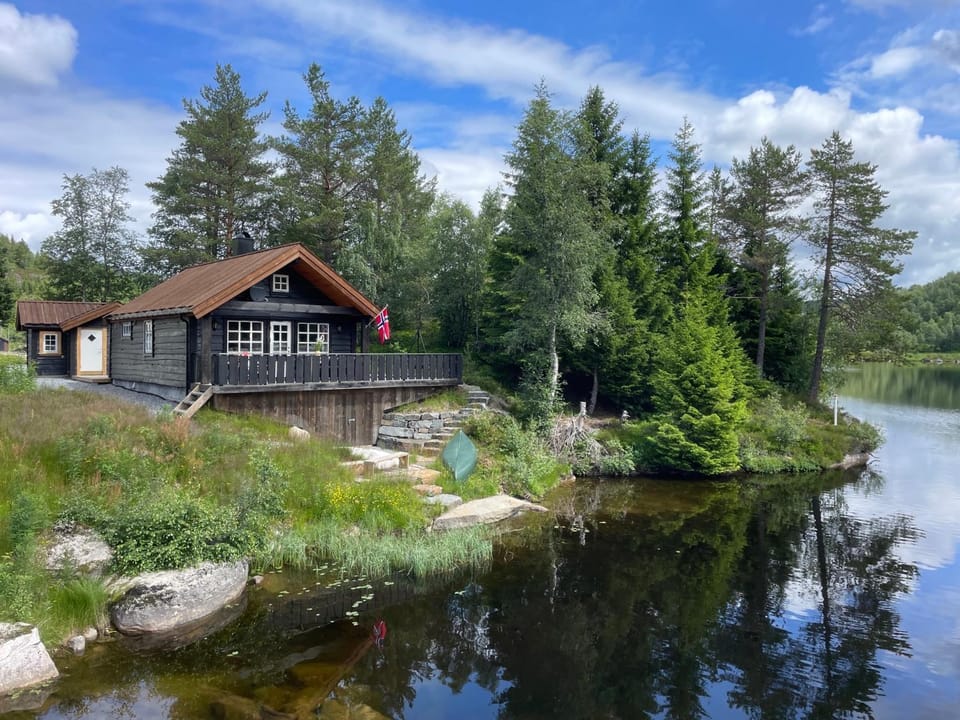 Property building, Spring, Day, Natural landscape, Lake view