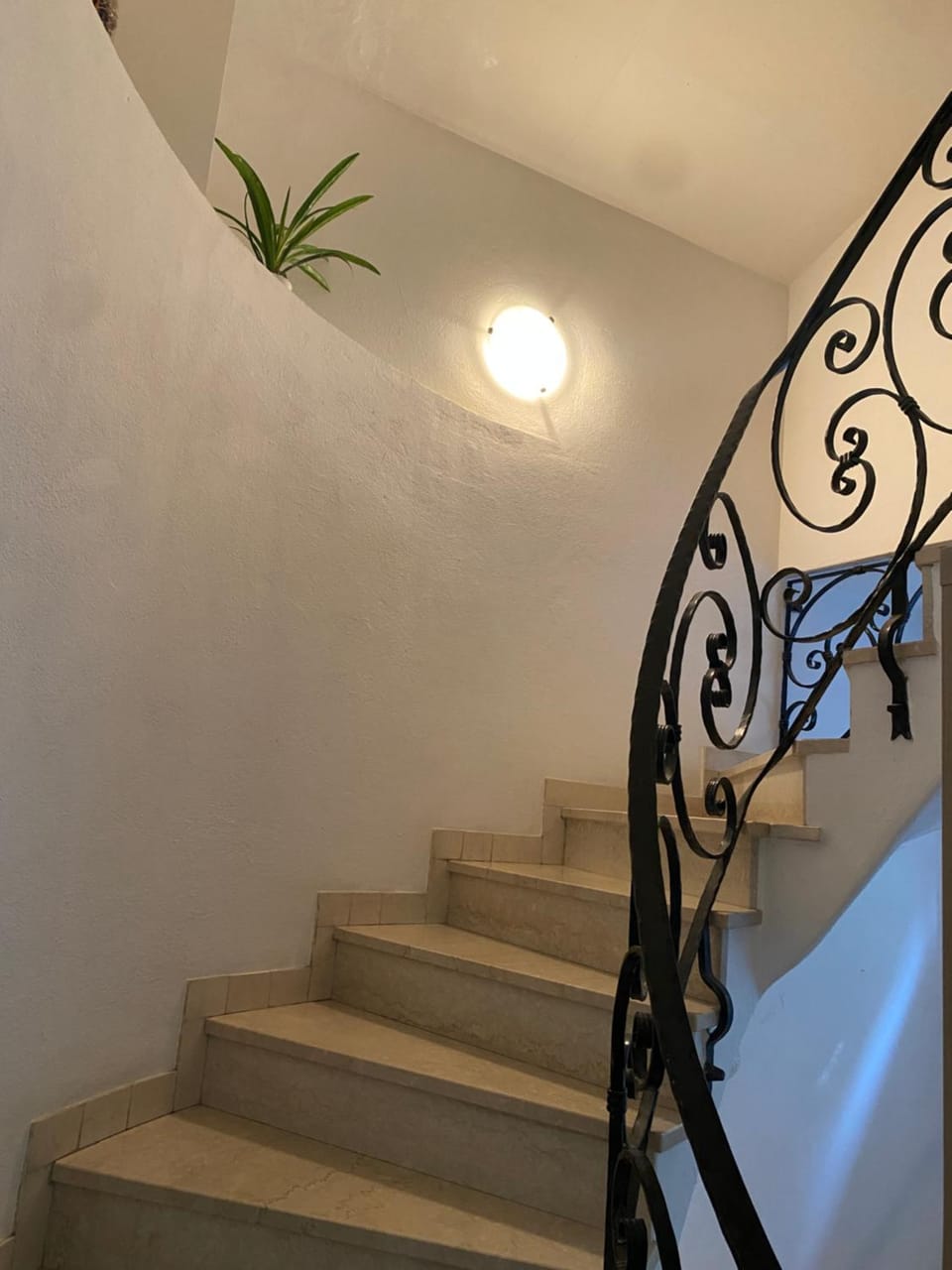 Lovely spacious 3room LOFT UNDER ROOF-100m2-TouristArea Apartment in Carinthia, Austria
