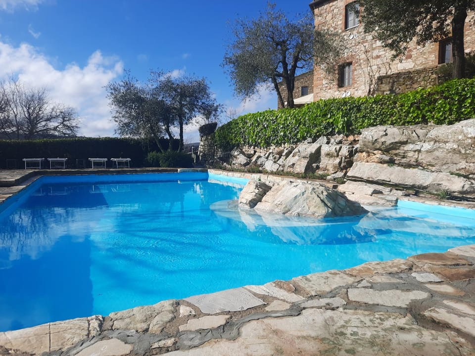 Borgo Livernano Farm Stay in Radda in Chianti