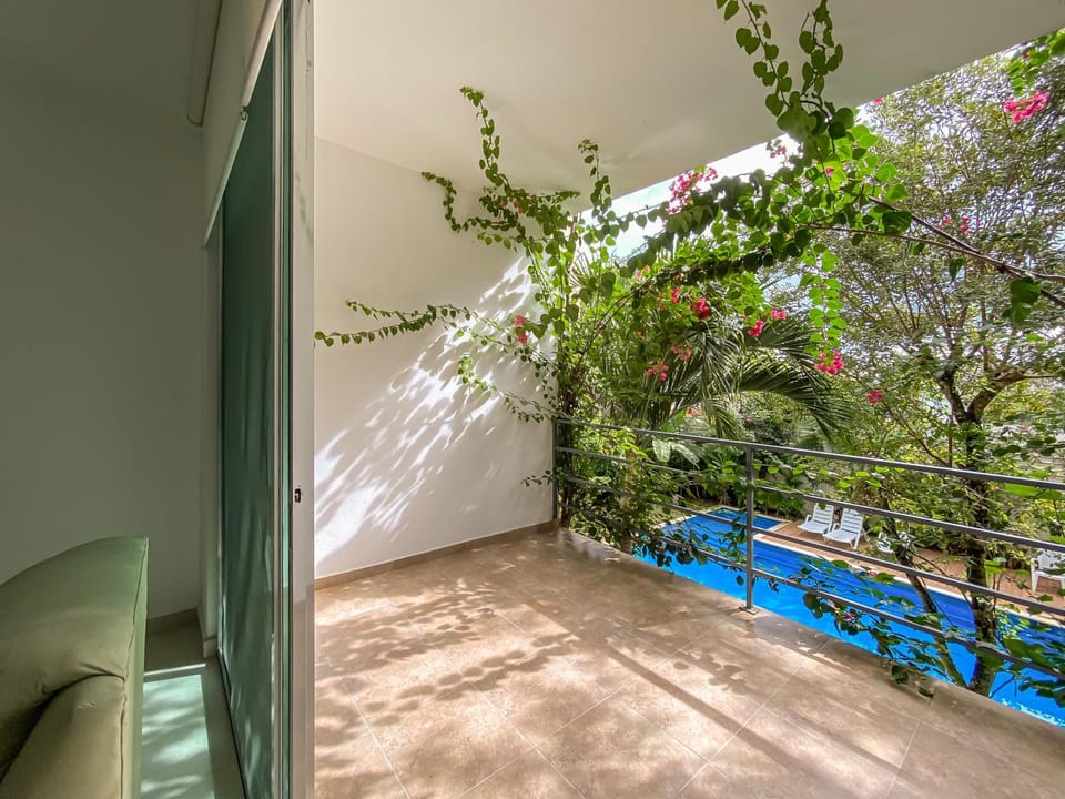Balcony/Terrace, Balcony/Terrace