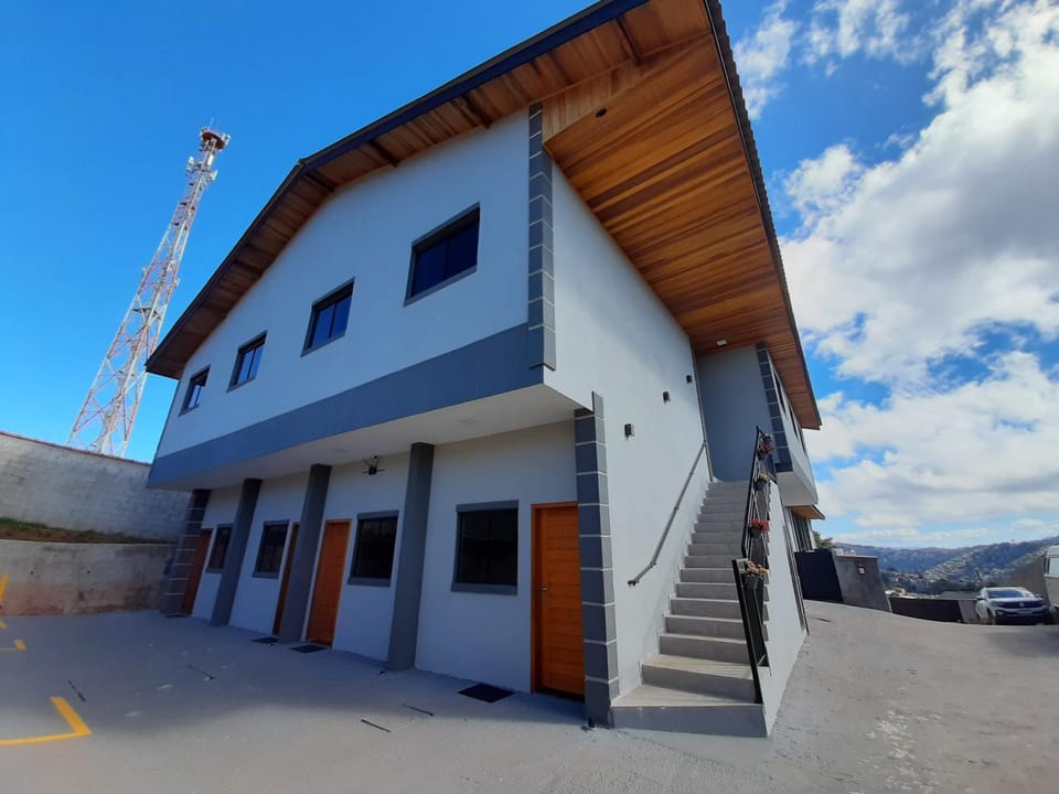 Alpes Flats Apartment in Campos do Jordão