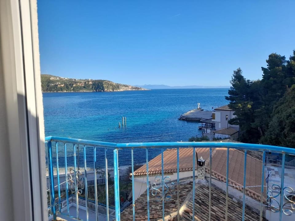 Peter's Sea House Bed and Breakfast in Vlorë County, Albania
