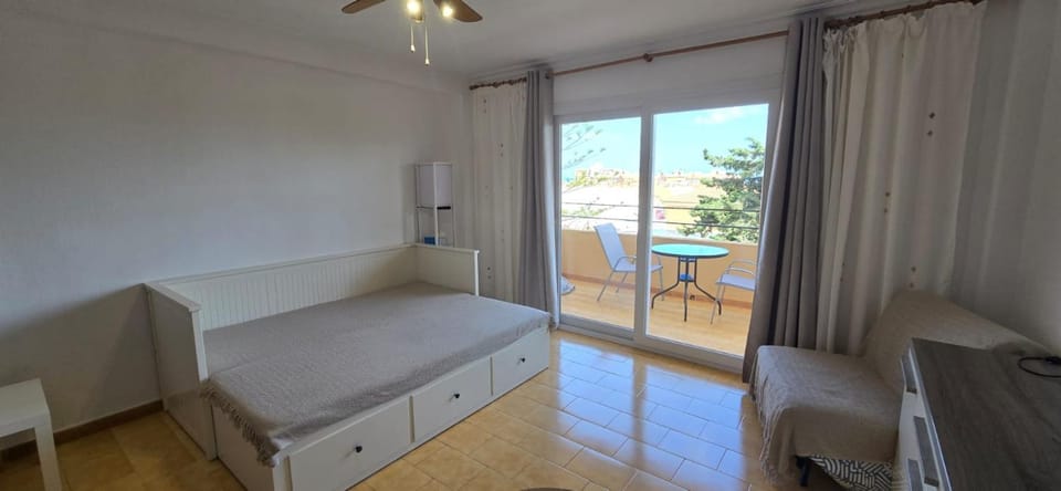 Estudio en Torrevieja a 700 m del mar Apartment in Torrevieja
