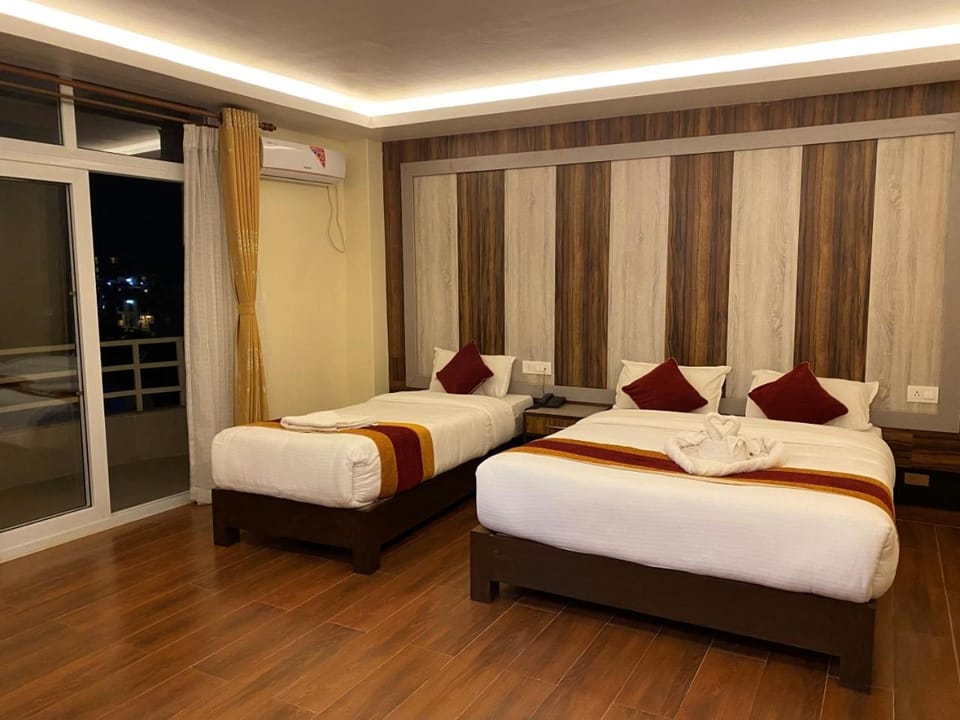 Bed, Photo of the whole room, Bedroom, towels, air conditioner