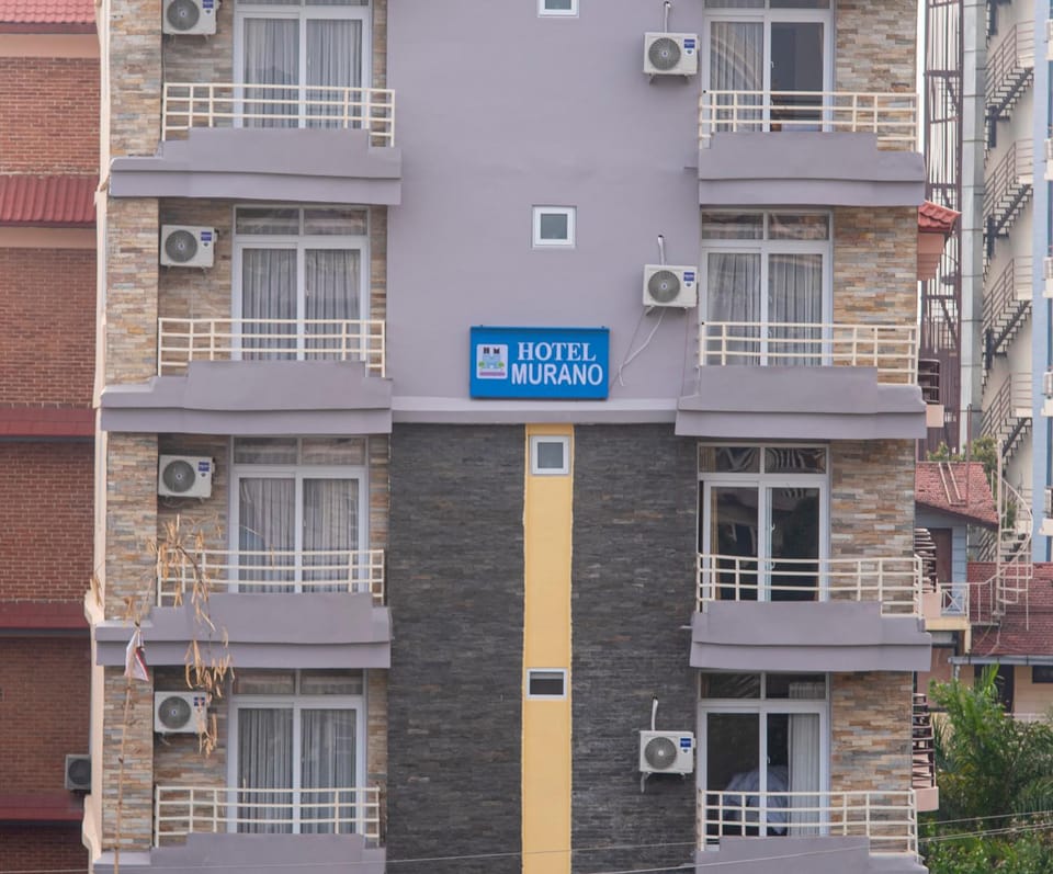 Property building, Facade/entrance