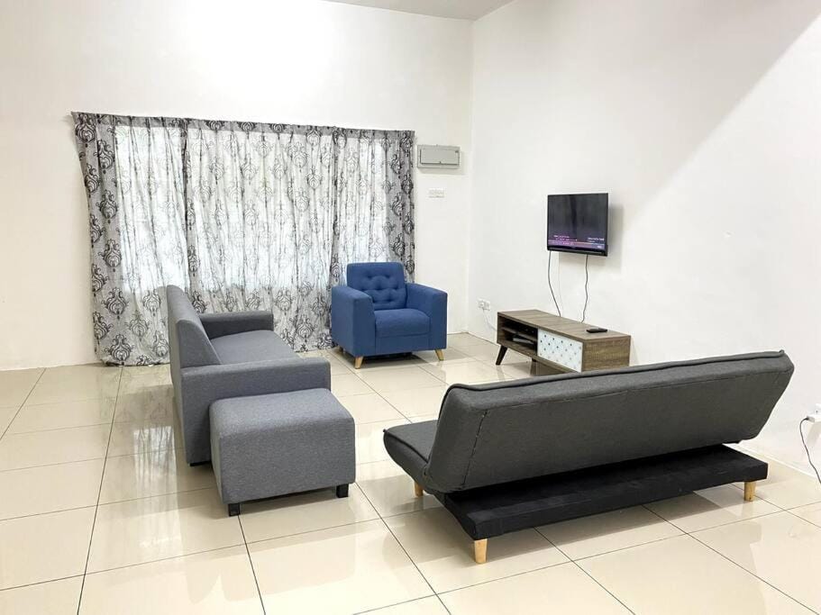 Azzalea Homes 2 @ Taman Golden Hills Cameron Highlands House in Brinchang