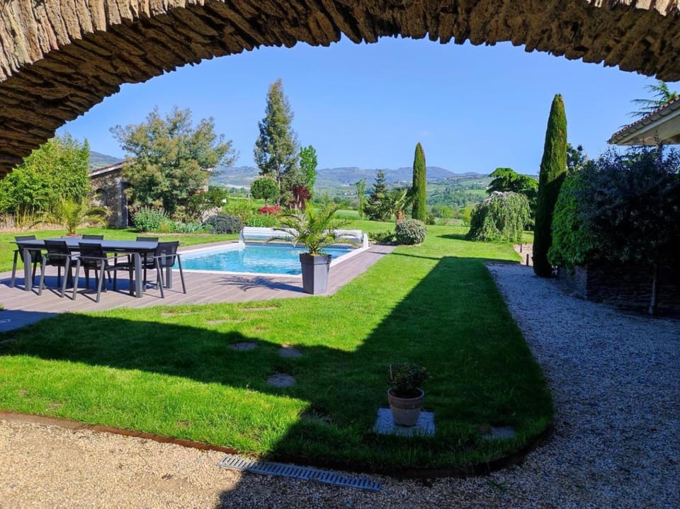 Relais de navon Bed and Breakfast in Auvergne-Rhône-Alpes
