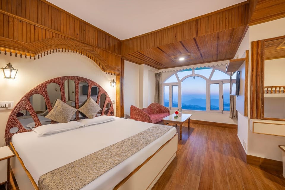 Seating area, Bedroom
