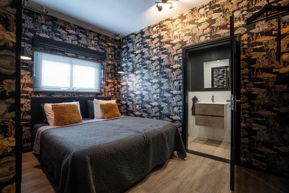 Cosy Aquarium for a couple or friends Apartment in Groningen