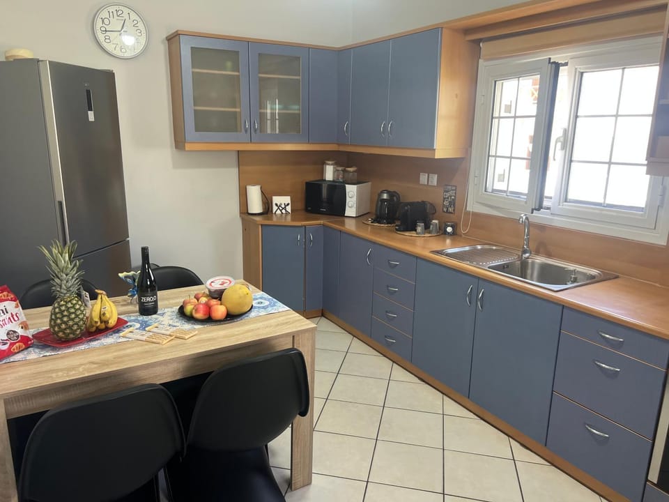 JET, luxury appartment 20m from the beach House in Decentralized Administration of the Aegean