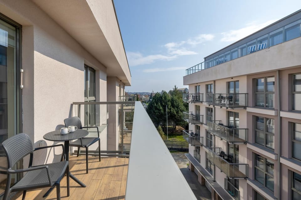 Property building, Day, View (from property/room), Balcony/Terrace, Seating area