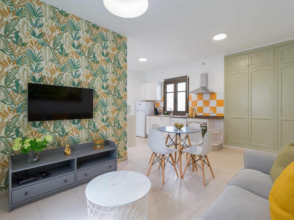 Mahostly Apartamento Comillas PA Apartment in Arrecife