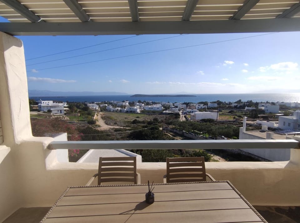 Natural landscape, Balcony/Terrace, Sea view