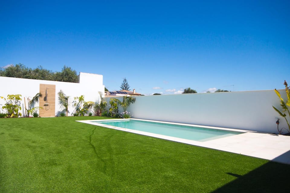Garden, Swimming pool