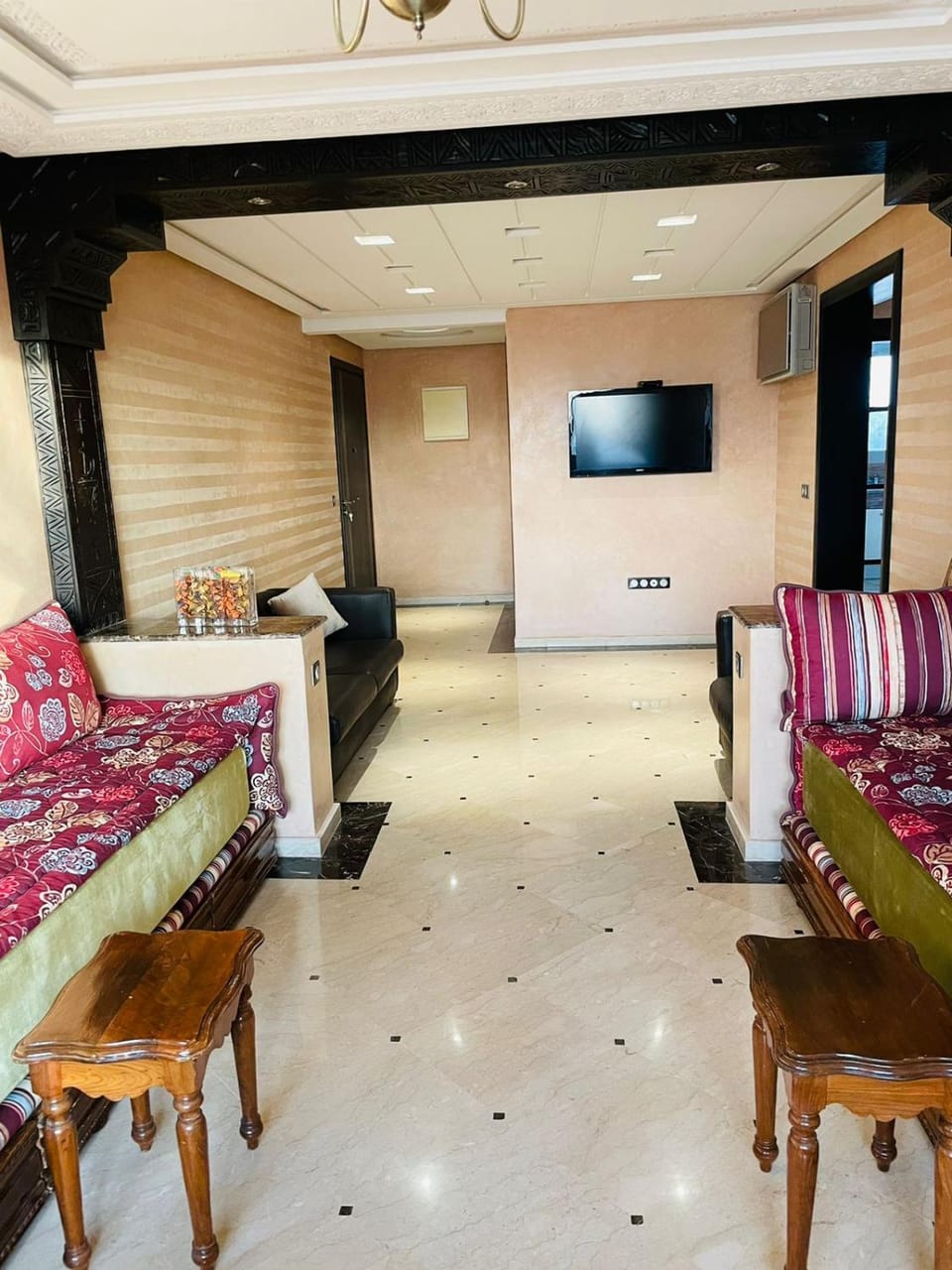 Seating area
