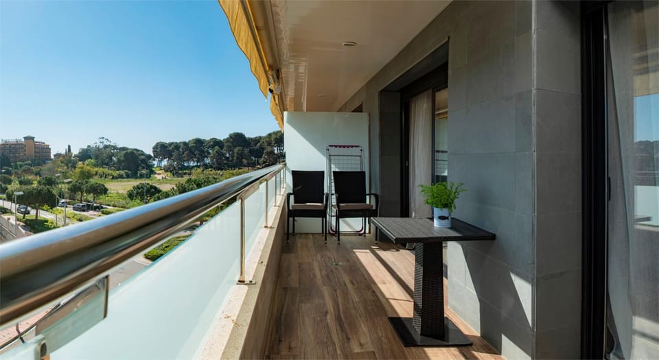 Parrot`s House Fenals Apartment in Lloret de Mar