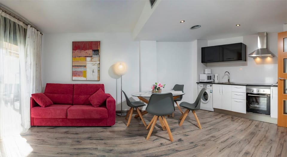 Parrot`s House Fenals Apartment in Lloret de Mar