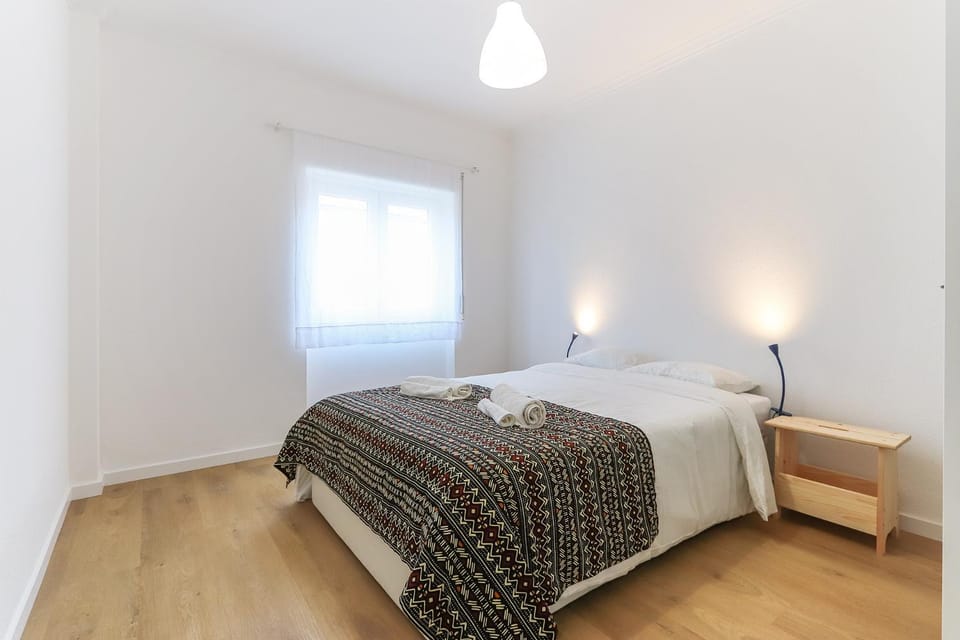 Vita Portucale ! Cacilhas River View Apartment in Lisbon District