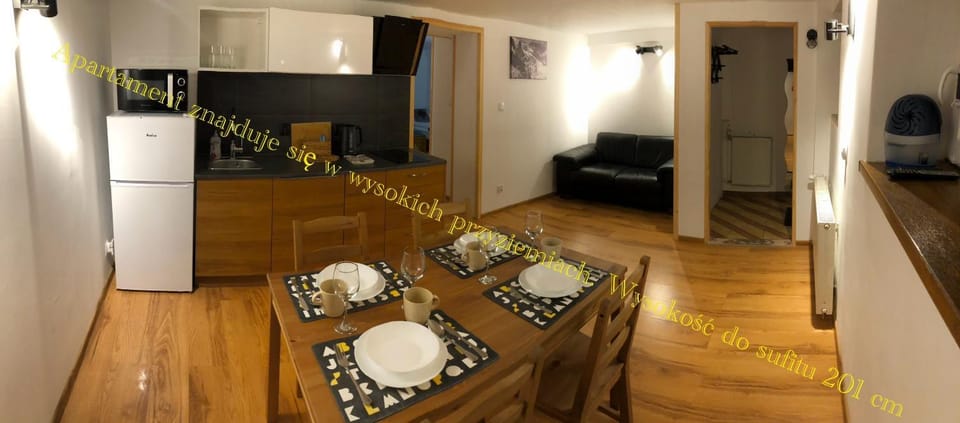 Kitchen or kitchenette, Living room, Seating area