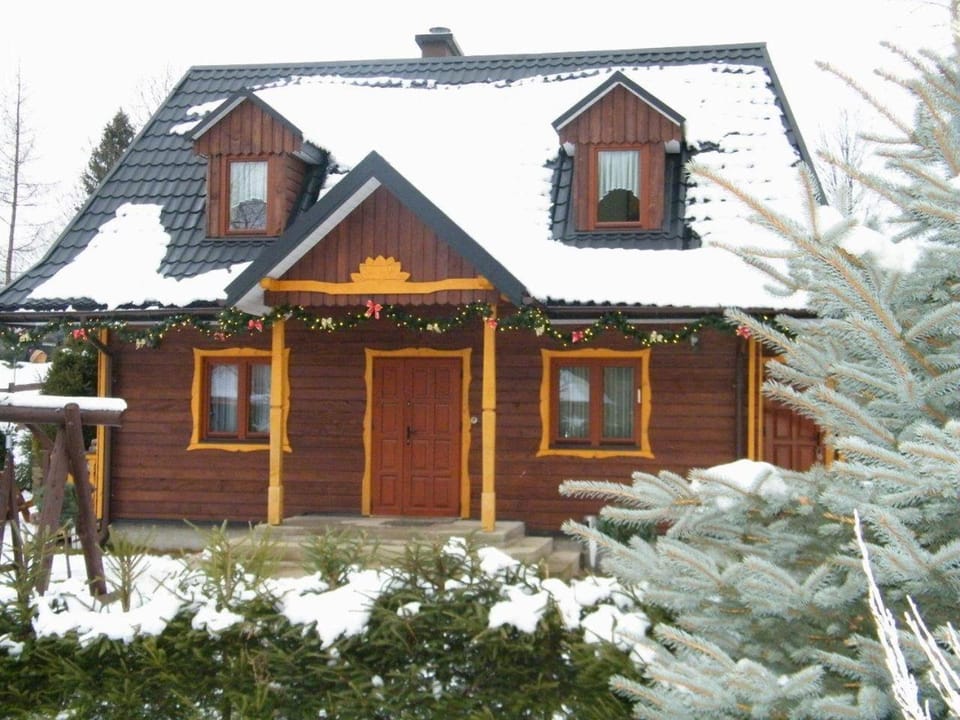 Słoneczna Chatka House in Poland