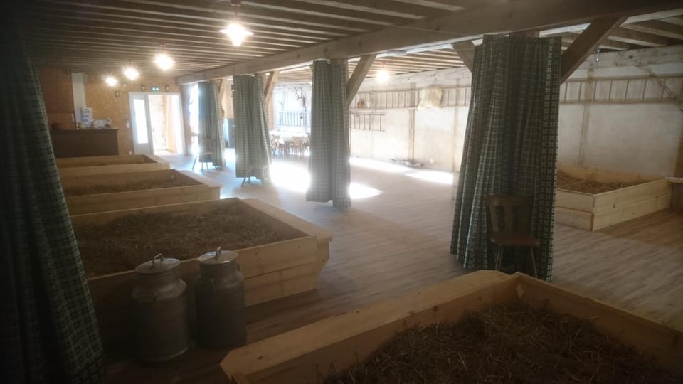 Le grenier à paille Luxury tent in Grand Est