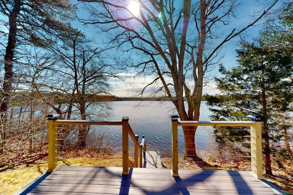 Lovells Landing House in Marstons Mills