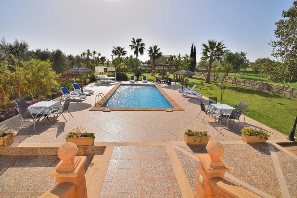 Off site, Day, Garden, Balcony/Terrace, Garden view, Pool view, Swimming pool, sunbed