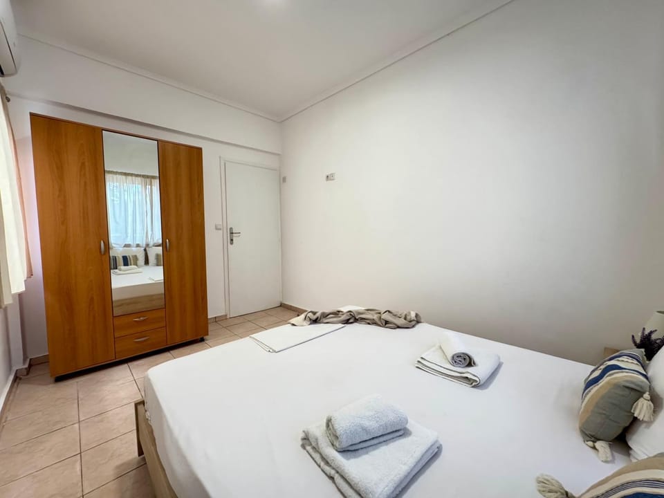 Bright & Spacious Apartment in Kos Town, Near the Beach - No 3 Apartment in Kos