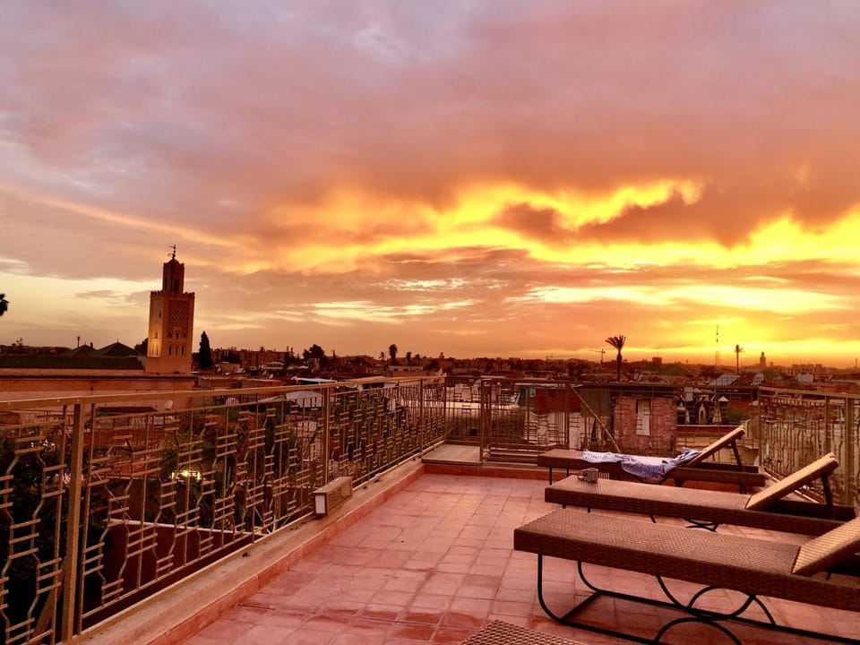 View (from property/room), Balcony/Terrace, Sunset, sunbed