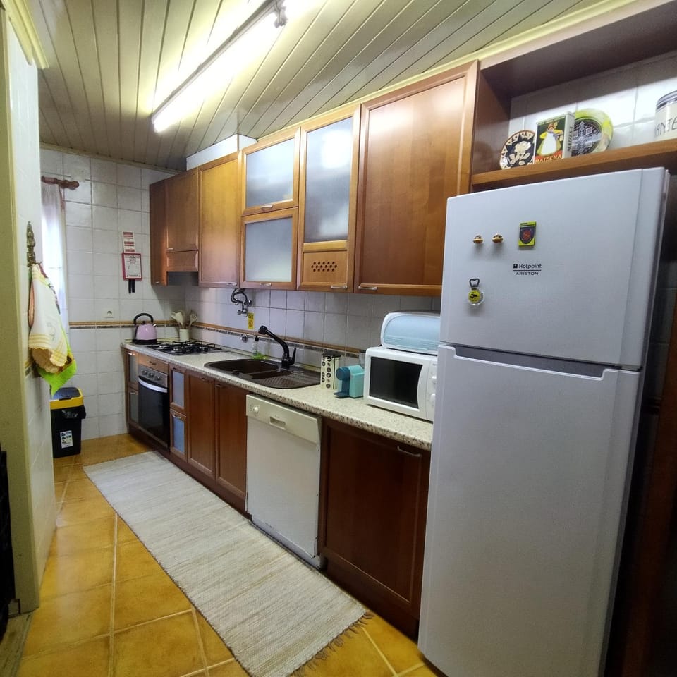 Kitchen or kitchenette, dishwasher, minibar, pet friendly, stove, toaster