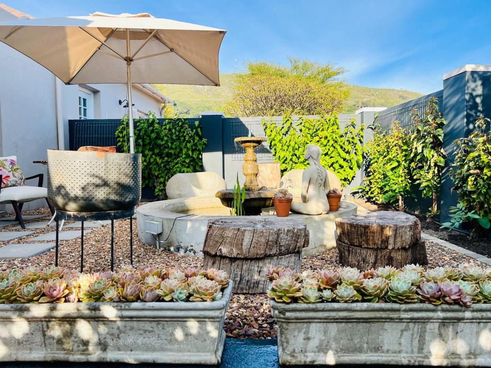 Garden, Garden view