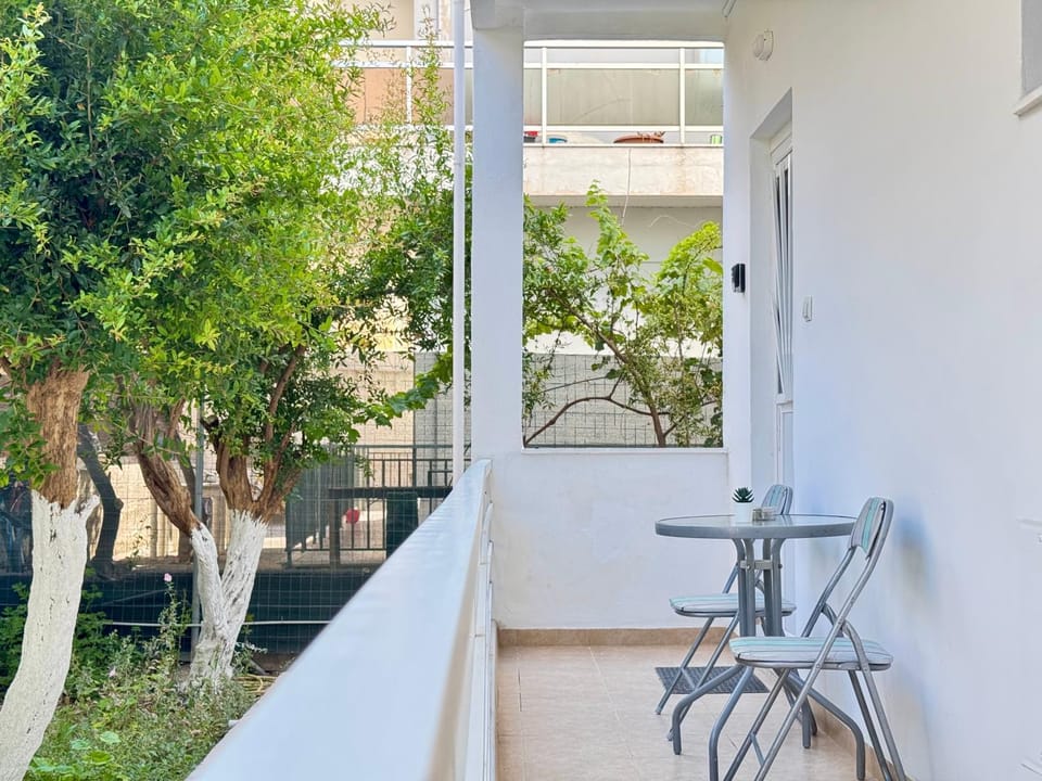 El Greco Apartment in Kos Town, Walking Distance to the Beach - No 15 Apartment in Kos