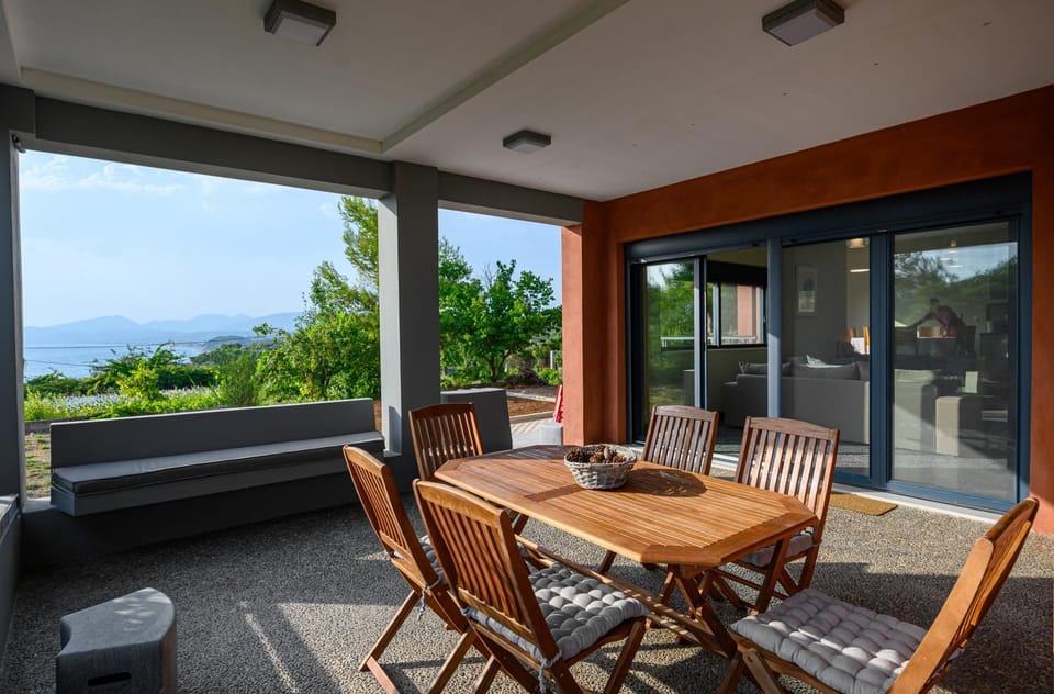 Patio, Balcony/Terrace, Dining area