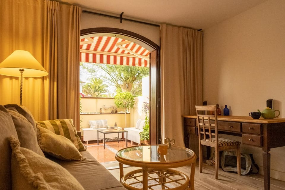 Melo's Place - Cozy apartment with a sunny terrace. Apartment in Costa del Silencio