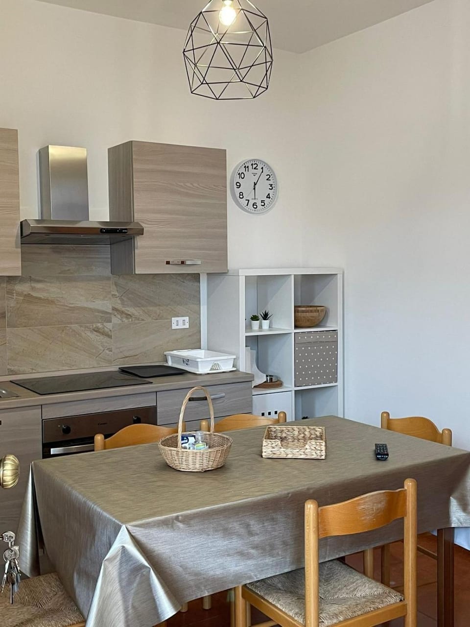 Kitchen or kitchenette, kitchen