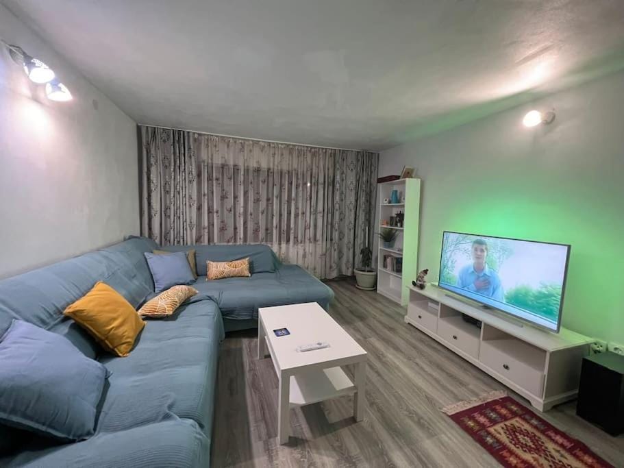 Pensiunea Valea Șușiței, Ciubar, Sauna, ATV, Safarii Jepp Offroad Ghid Turistic, Climbing, Rafting, Paragliding House in Romania