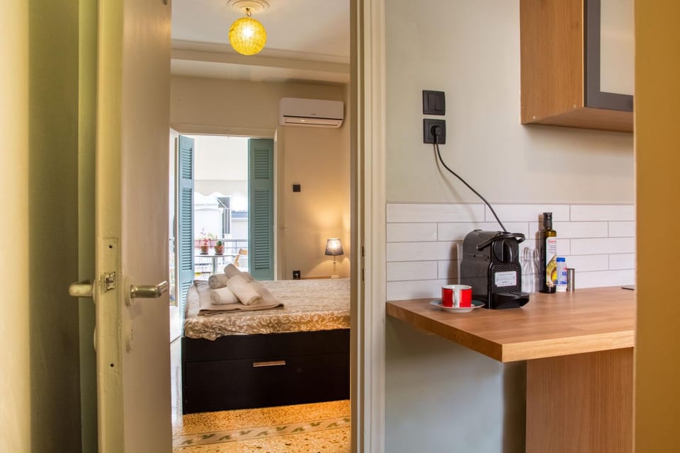 Mosaics central studio apartm with Acropolis view Apartment in Athens