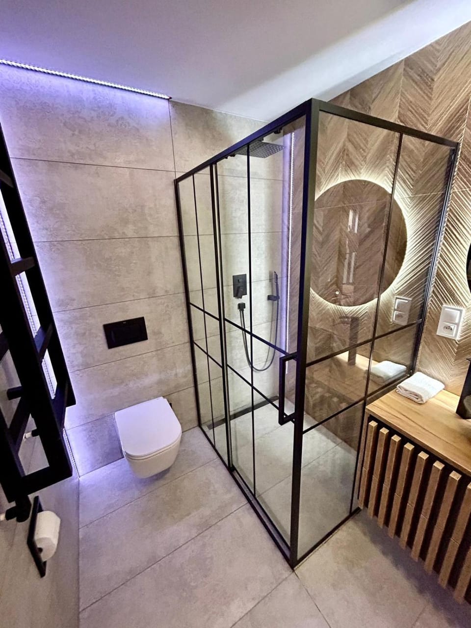 Apartament Zora Centrum + Sauna Apartment in Lower Silesian Voivodeship