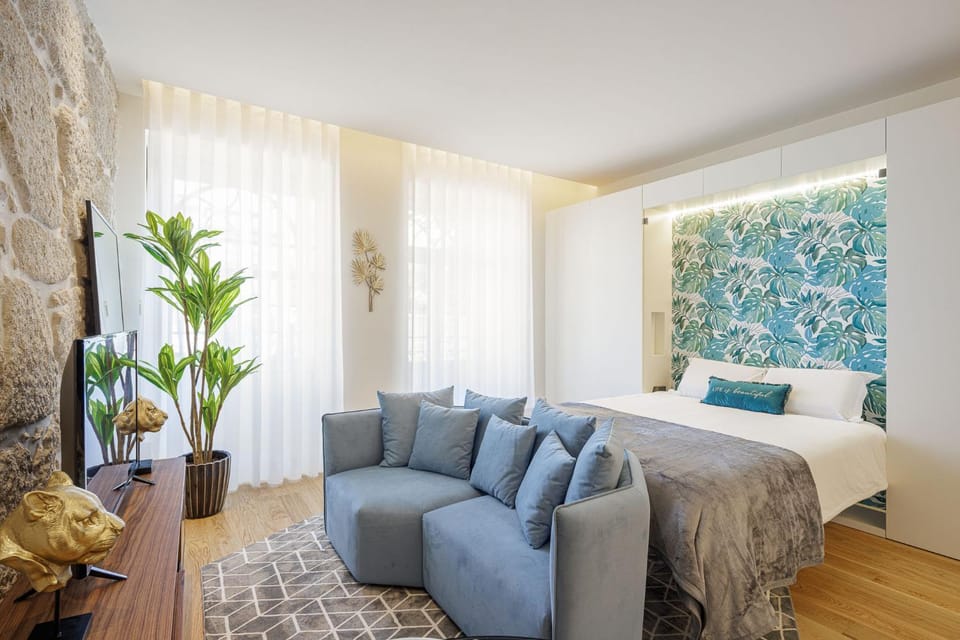 Living room, Bedroom