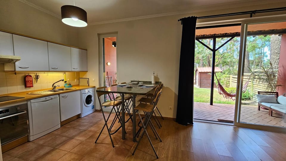 Apartamento Herdade Aroeira, Praia, Golfe perto Lisboa Apartment in Setubal District