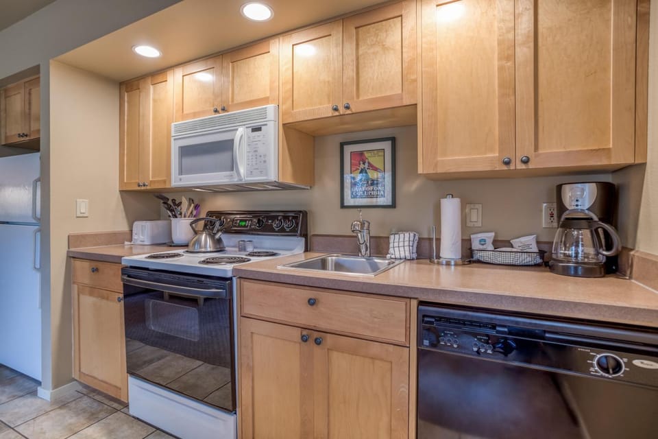 Ski House 133 - Meredith Lodging House in Bend