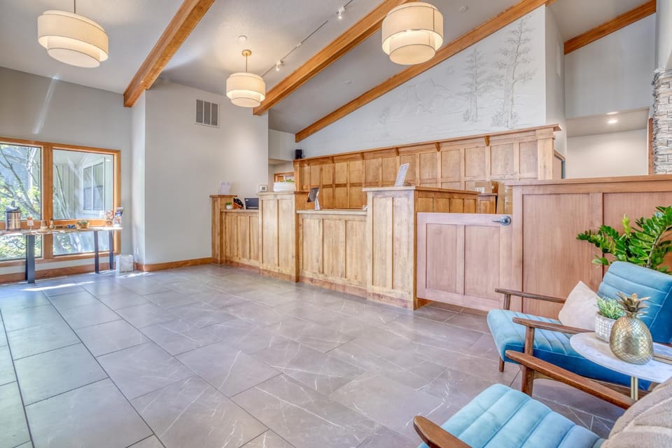 Ski House 245 - Meredith Lodging House in Bend