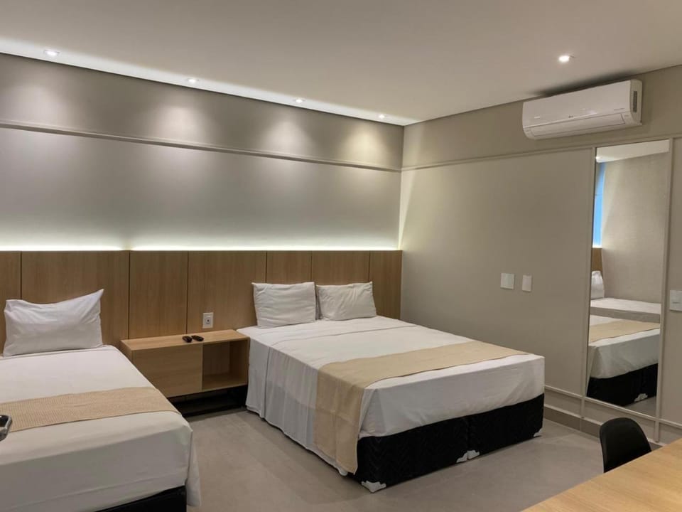 Bed, Photo of the whole room, air conditioner