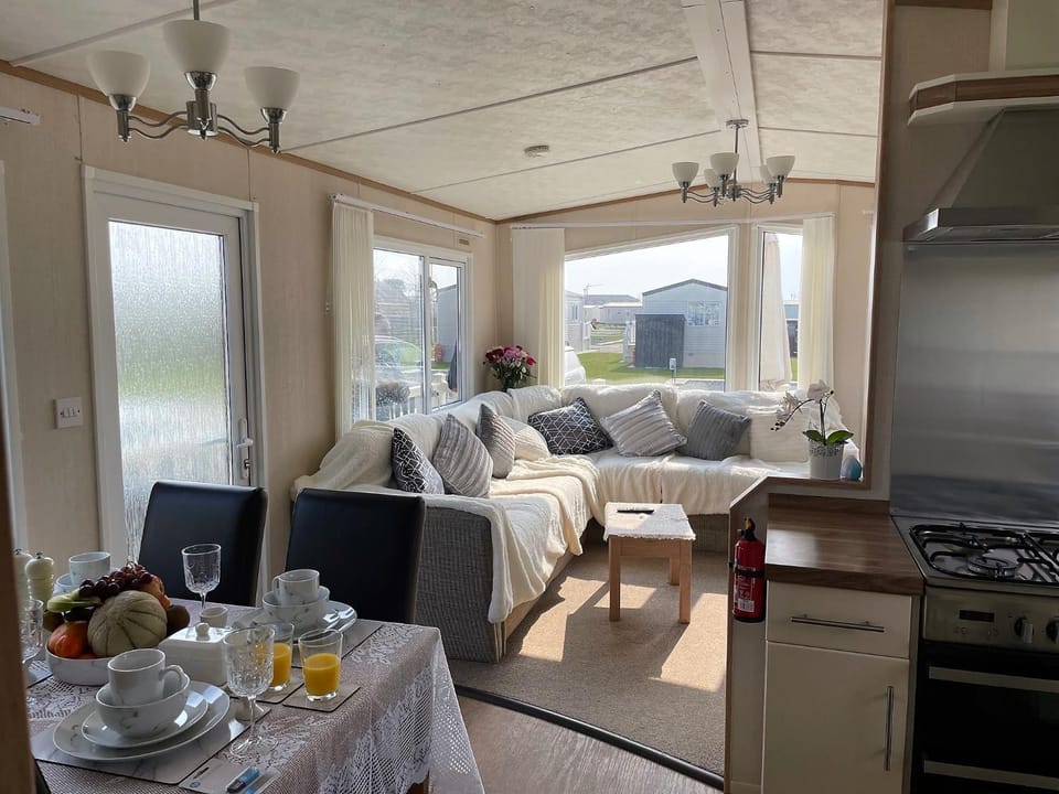 bracken lodge Campground/ 
RV Resort in Chapel Saint Leonards