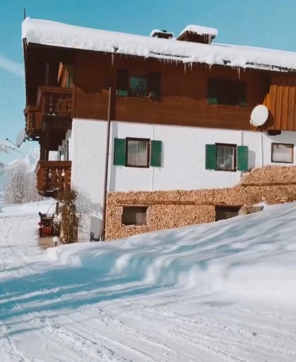 Property building, Winter
