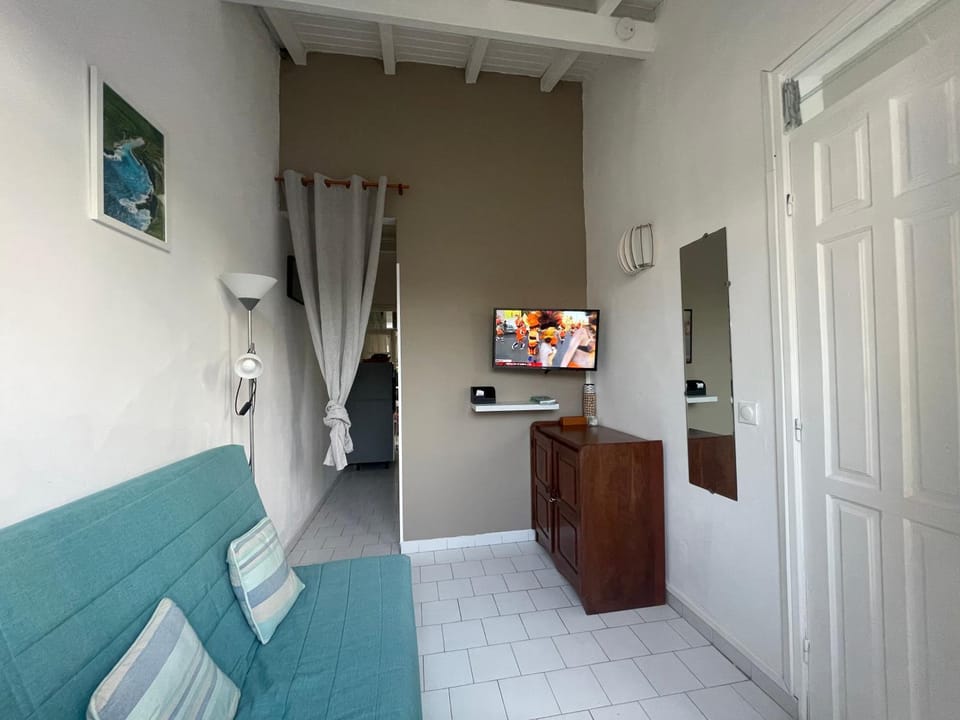 Bungalow Les Gommiers House in Grande-Terre, Guadeloupe